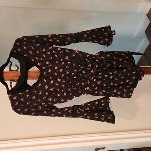 NWOT Disney Princess Sz S Small Dress Floral Tie Waist Flounce Sleeve Smocked